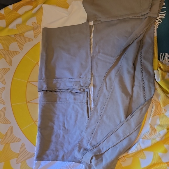 VGUC- Restoration Hardware Baby & Child Wool Gray Crib Skirt - Picture 6 of 13